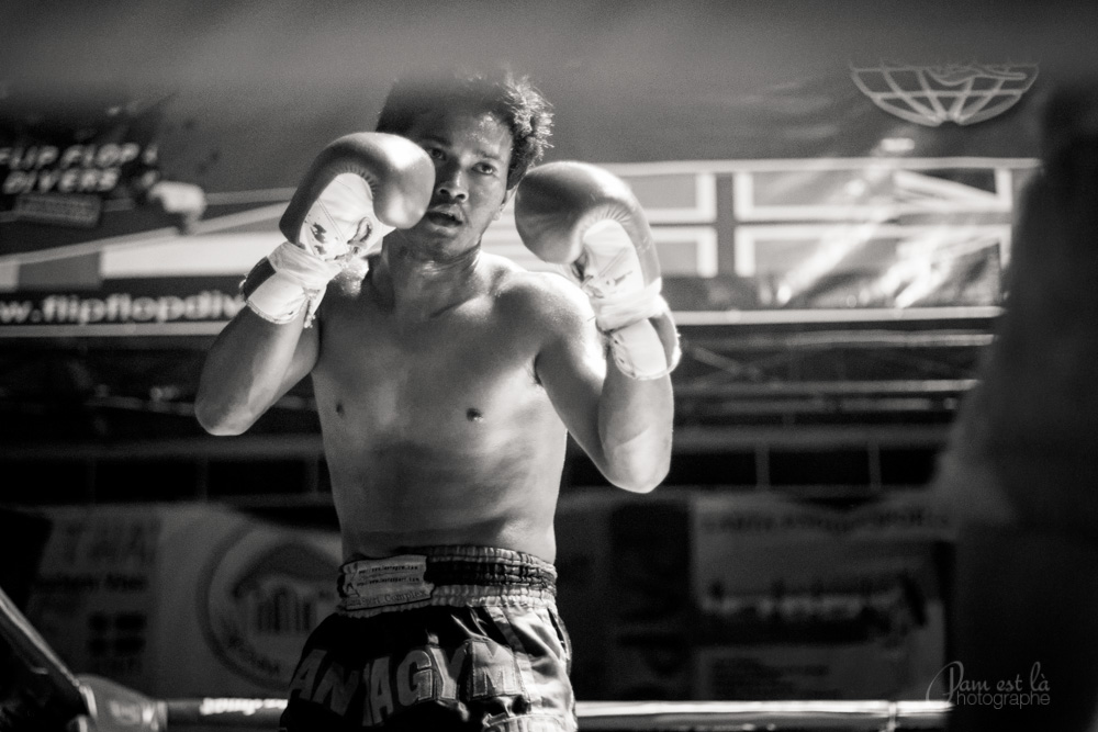 Pam Et La Photo En Voyage En Thaïlande Combat De Boxe Thaï